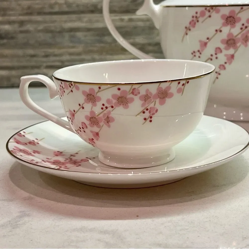 Teavana Sakura Cherry Blossom Holly Bone China 24 KT Filigree Tea Kettle 43 oz - Picture 8 of 16